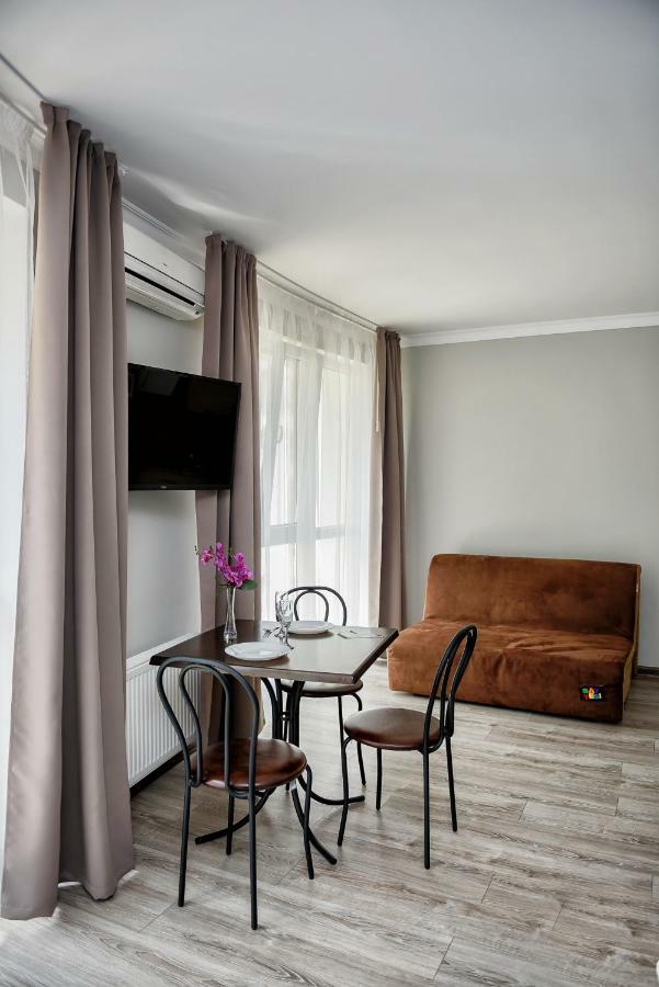 Apart Reserve Sloboda Loft Ivano-Frankivsk Buitenkant foto