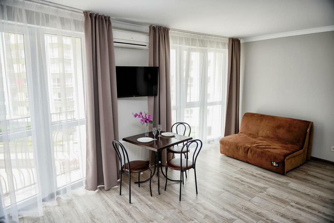 Apart Reserve Sloboda Loft Ivano-Frankivsk Buitenkant foto